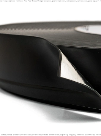 Плинтус напольный Dollken WLK50 Black 0110