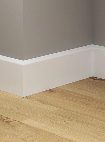 Плинтус напольный Winart QUADRO Белый 001