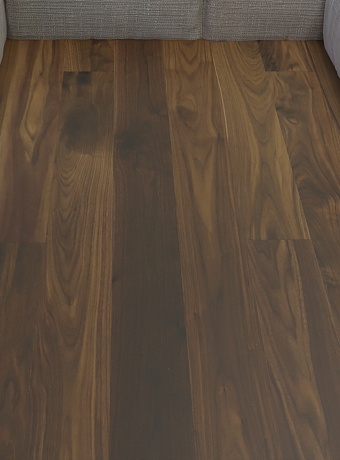 Паркетная доска Karelia EARTH  Walnut Lacquered NATUR 1S LAC S.MAT