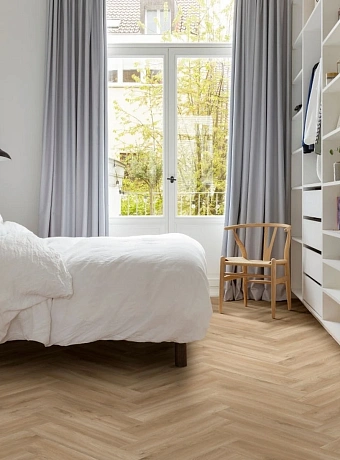 Кварц-винил (LVT) Moduleo LAYRED HERRINGBONE Sierra Oak 58847