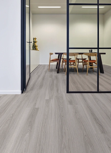 Кварц-винил (LVT) IVC Group MATRIX 70 Дуб Ривьера (Riviera Oak 1952)