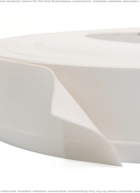 Плинтус напольный Dollken WL50 White 1137