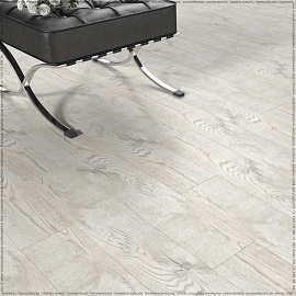 Ламинат Loc Floor PLUS  Дуб Средневековый