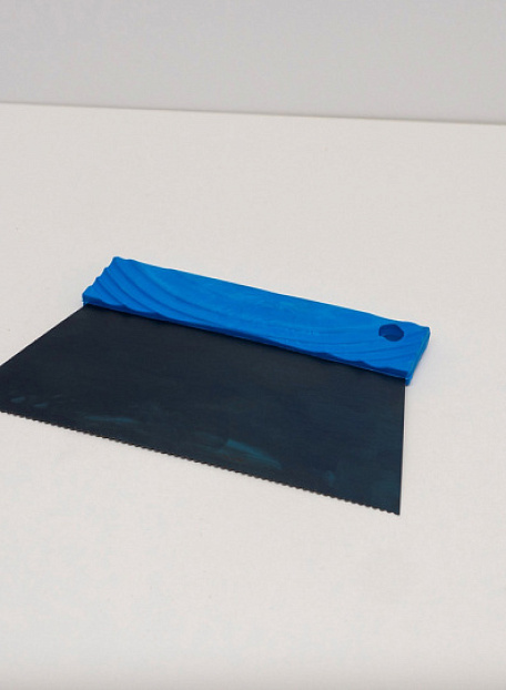 Шпатели  зубчатый А2