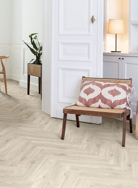 Кварцвиниловая плитка (LVT) Moduleo LAYRED HERRINGBONE  Sierra Oak 58228
