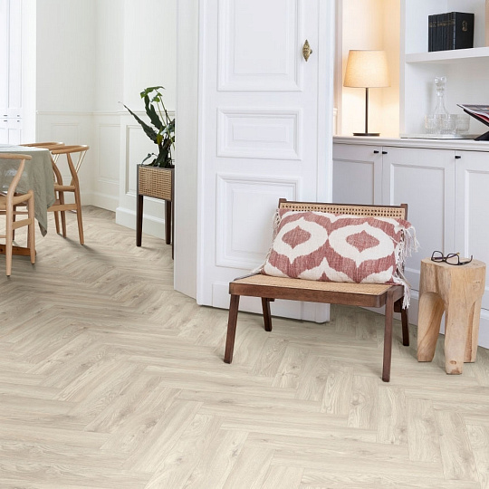 Кварцвиниловая плитка (LVT) Moduleo LAYRED HERRINGBONE  Sierra Oak 58228