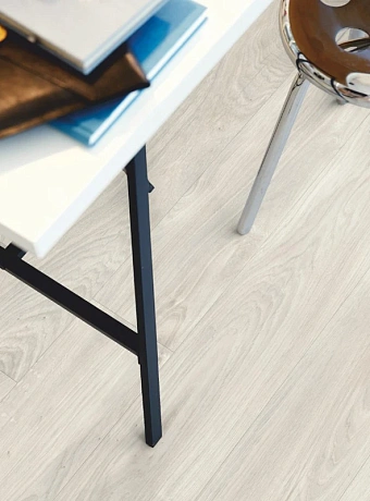 Кварц-винил (LVT) Pergo OPTIMUM CLICK  Дуб Мягкий Серый