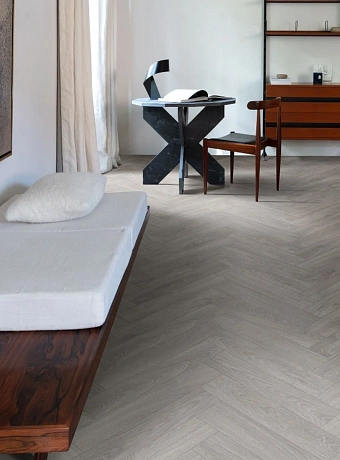 Кварц-винил (LVT) Moduleo LAYRED HERRINGBONE Laurel Oak 51914