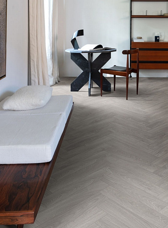 Кварц-винил (LVT) Moduleo LAYRED HERRINGBONE  Laurel Oak 51914