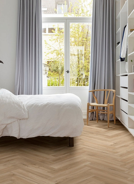 Кварцвиниловая плитка (LVT) Moduleo LAYRED HERRINGBONE  Sierra Oak 58847