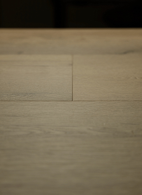 Виниловый ламинат (SPC) Куберпол РЕЗОНАНС KUBERWOOD Эстет