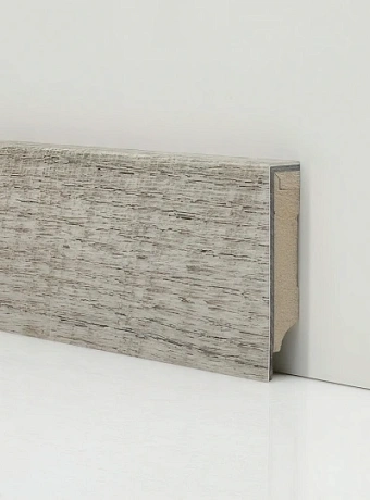 Плинтус МДФ Xtrafloor  Castle Oak 55935