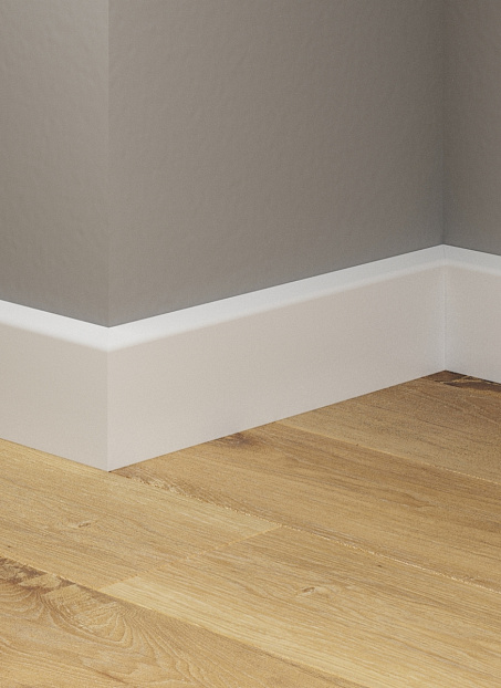 Плинтус напольный Winart QUADRO Белый 001
