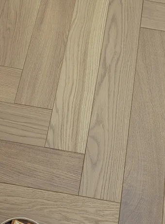 Инженерная доска Karelia HERRINGBONE  Oak Caramel NATUR 1S OIL MAT