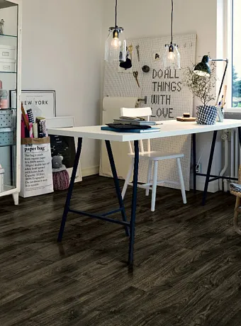 Кварц-винил (LVT) Pergo OPTIMUM CLICK  Дуб Сити Чёрный