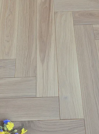 Инженерная доска Karelia HERRINGBONE  Oak Tan NATUR 1S OIL MAT