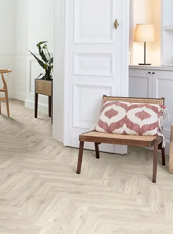 Кварц-винил (LVT) Moduleo LAYRED HERRINGBONE  Sierra Oak 58228