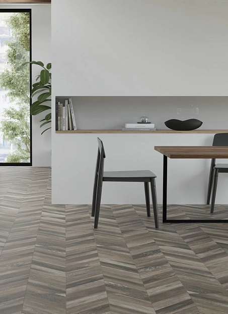 Ламинат Egger PRO Large 8-33 Елка Дуб Кестинкорт Шоколад правая